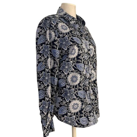 NWOT Nautica Blue Button Down Women’s Shirt with Notched Collar | Size XL - Picture 3 of 6